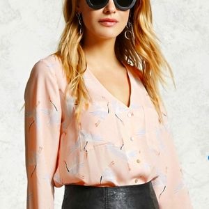 forever 21geese Print contemporary blouse  size M